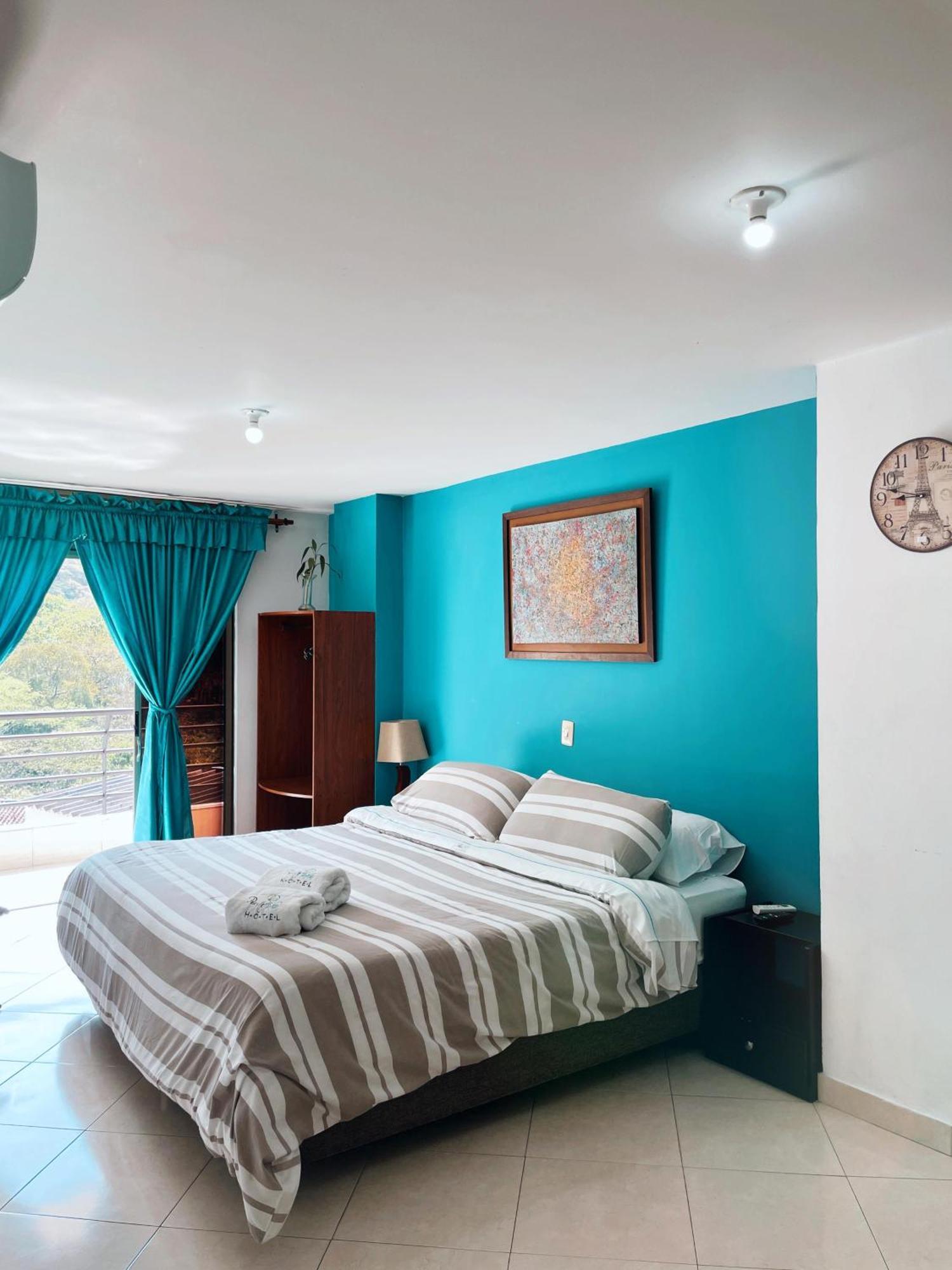 Hotel Puerto Bahia San Gil Ngoại thất bức ảnh