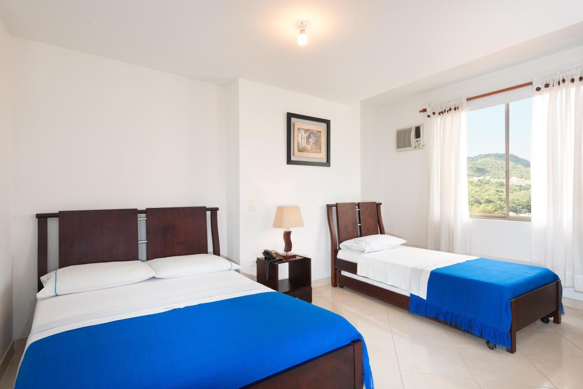 Hotel Puerto Bahia San Gil Ngoại thất bức ảnh