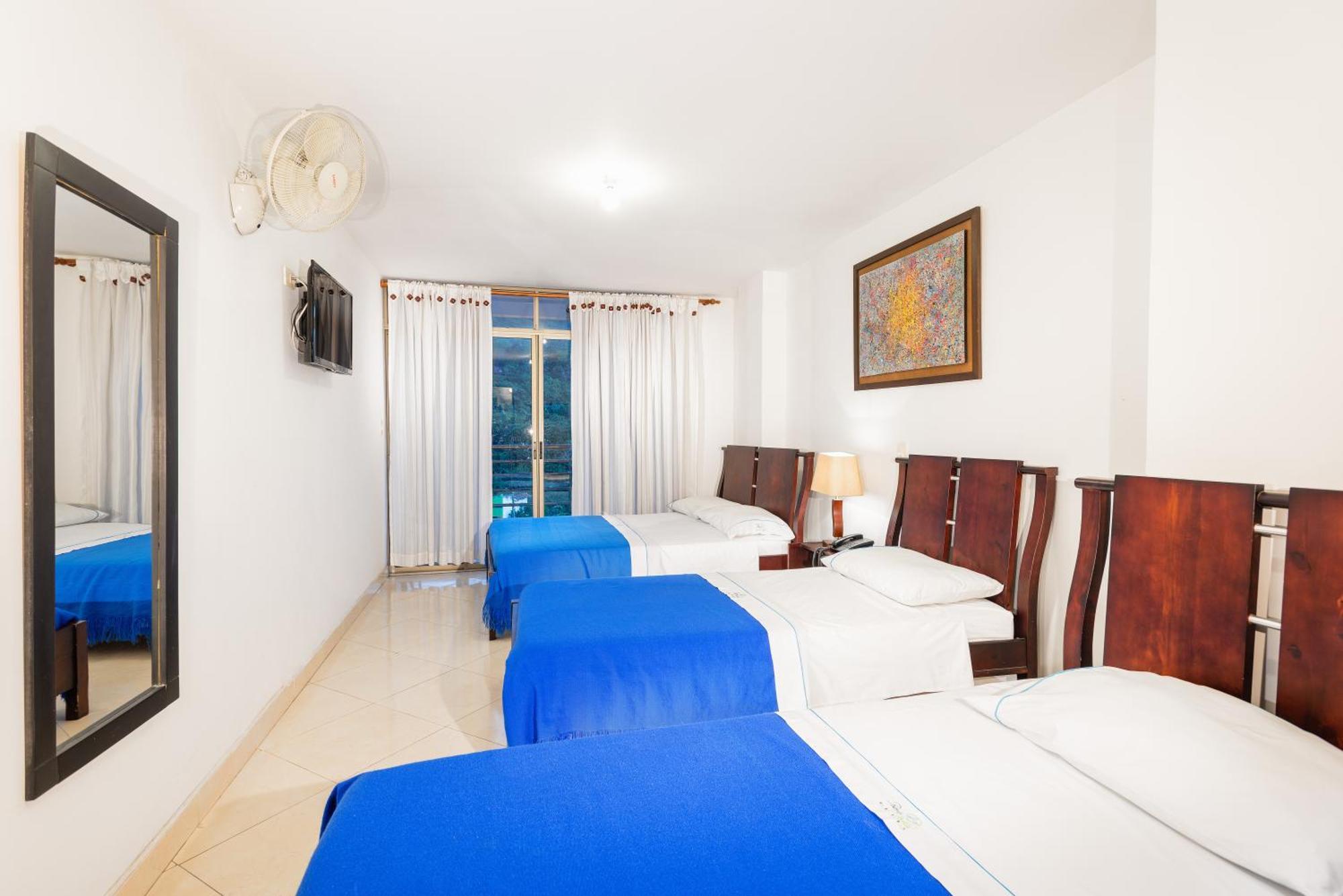 Hotel Puerto Bahia San Gil Ngoại thất bức ảnh