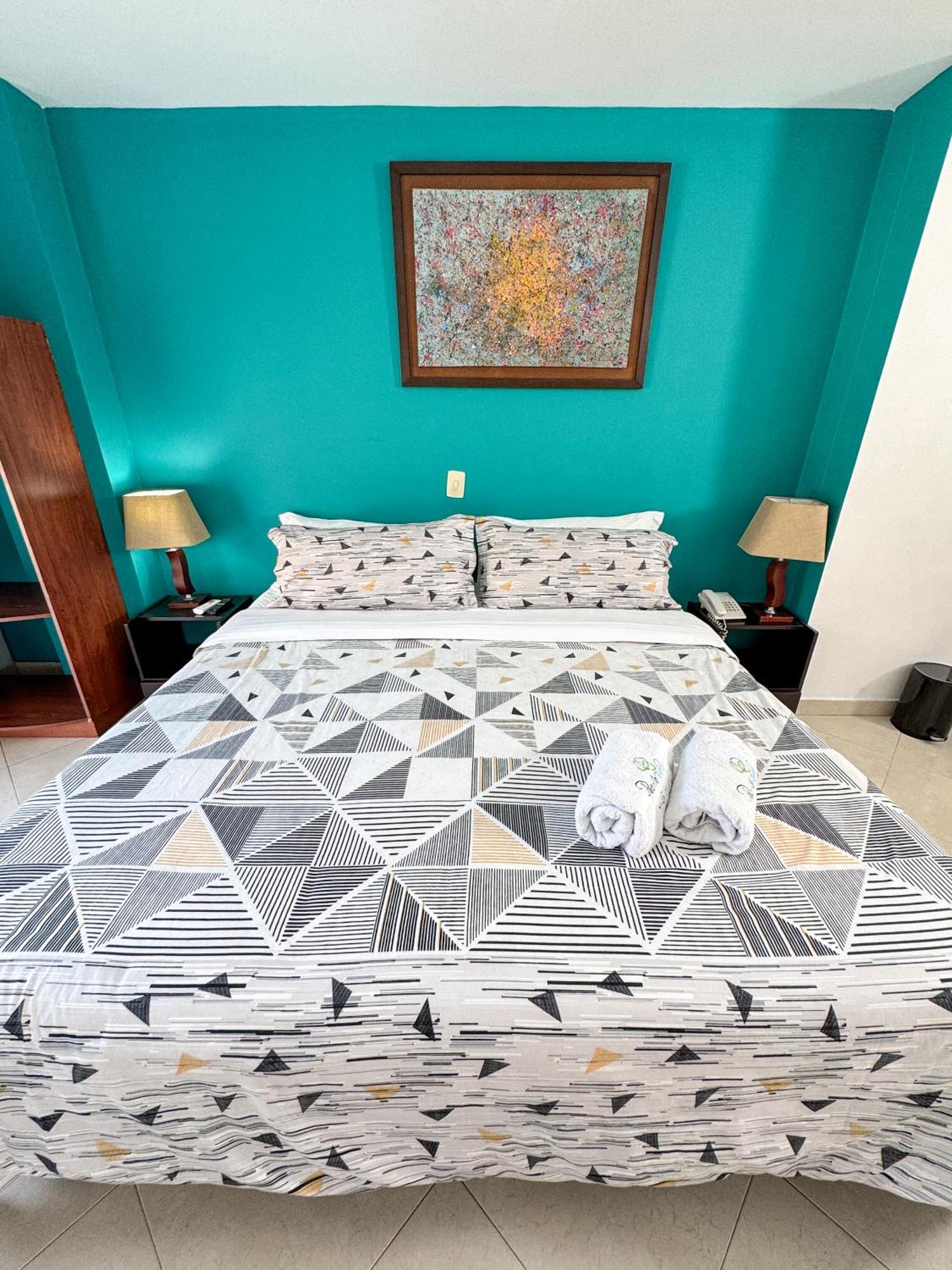 Hotel Puerto Bahia San Gil Ngoại thất bức ảnh