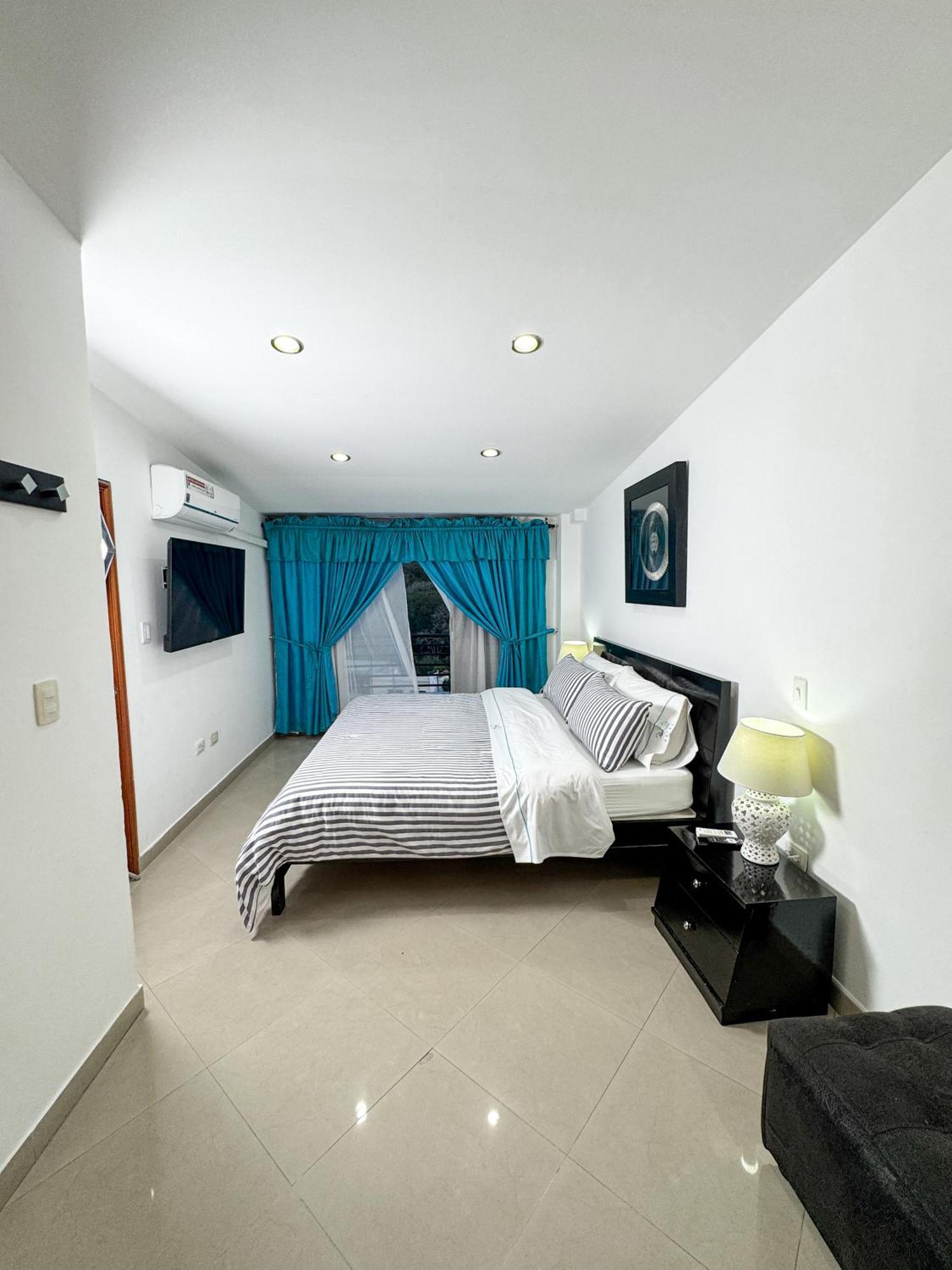 Hotel Puerto Bahia San Gil Ngoại thất bức ảnh